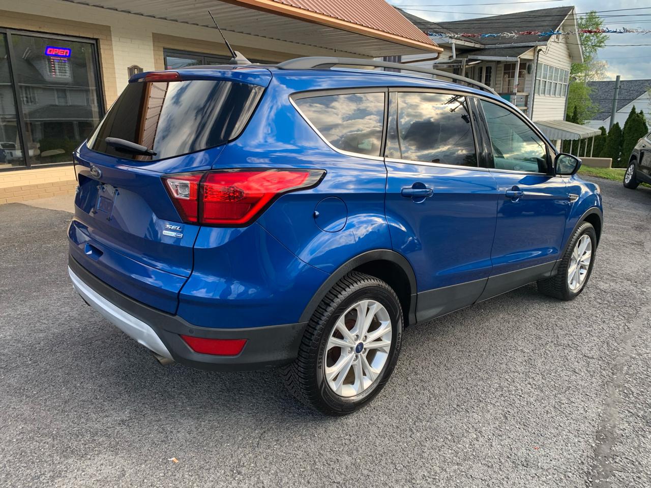Ford Escape SEL 4WD 2019