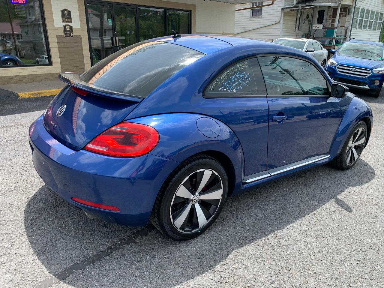 Volkswagen Beetle 2.0T Turbo 2013