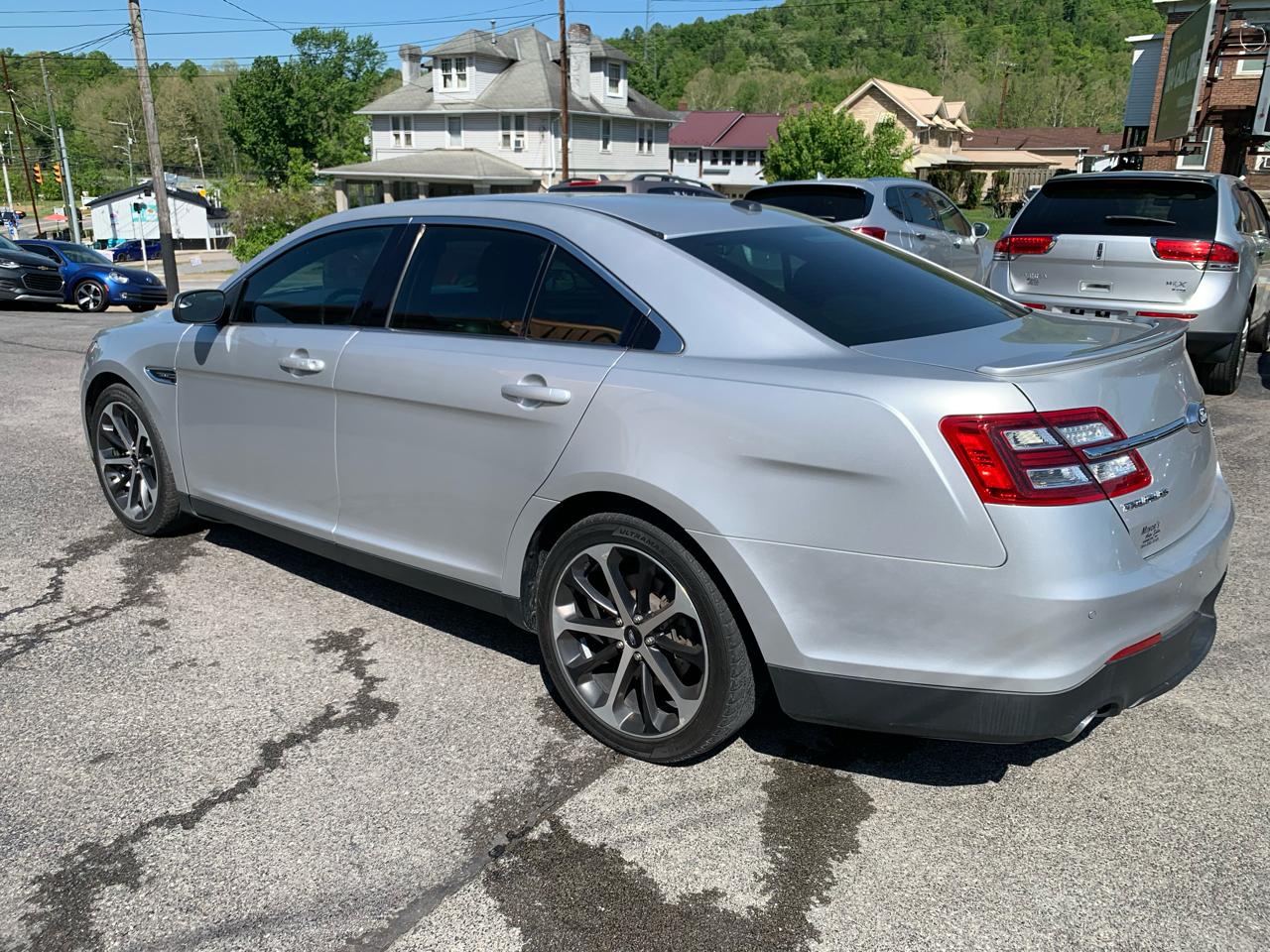 Ford Taurus SEL AWD 2017