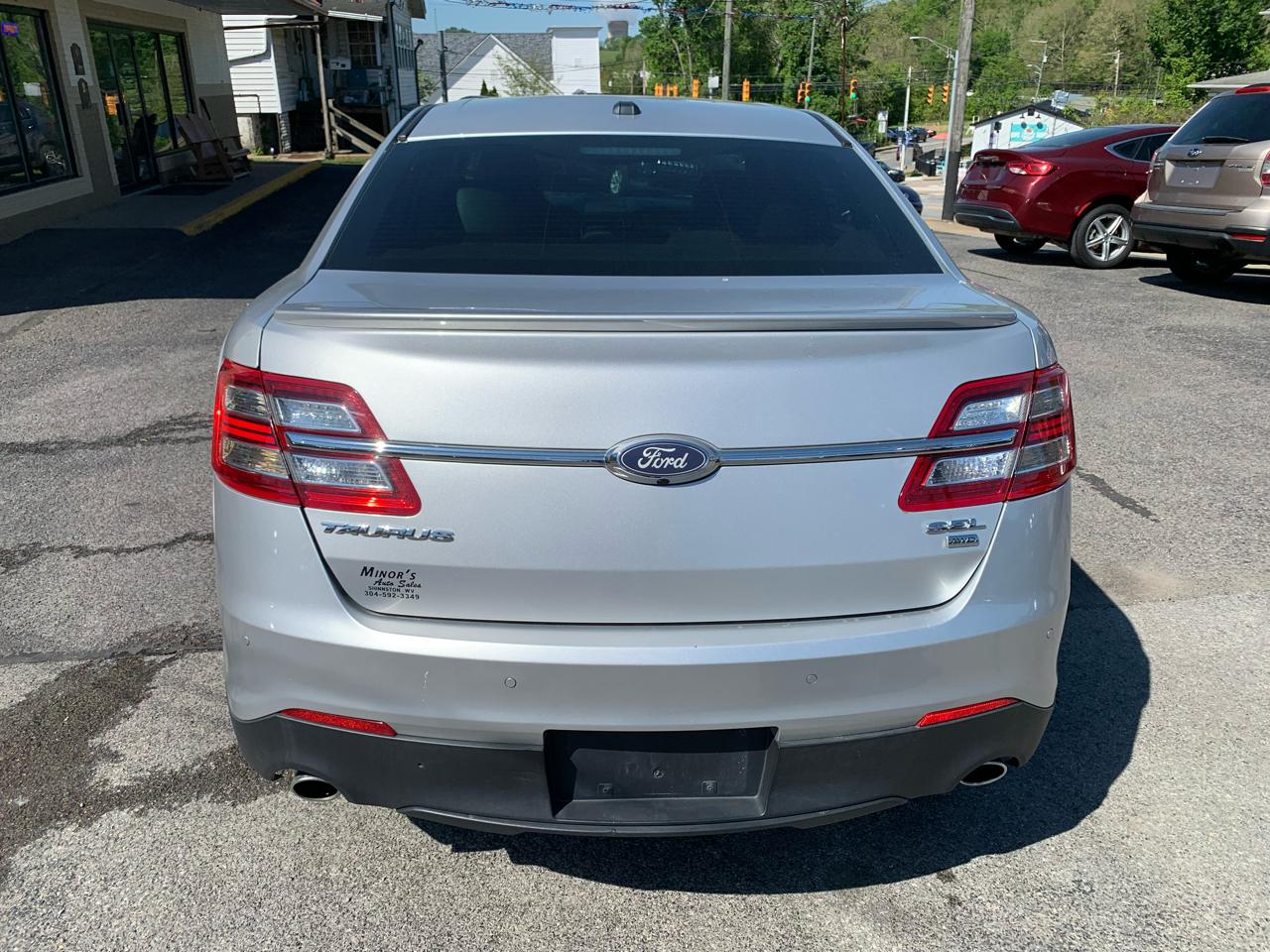 Ford Taurus SEL AWD 2017