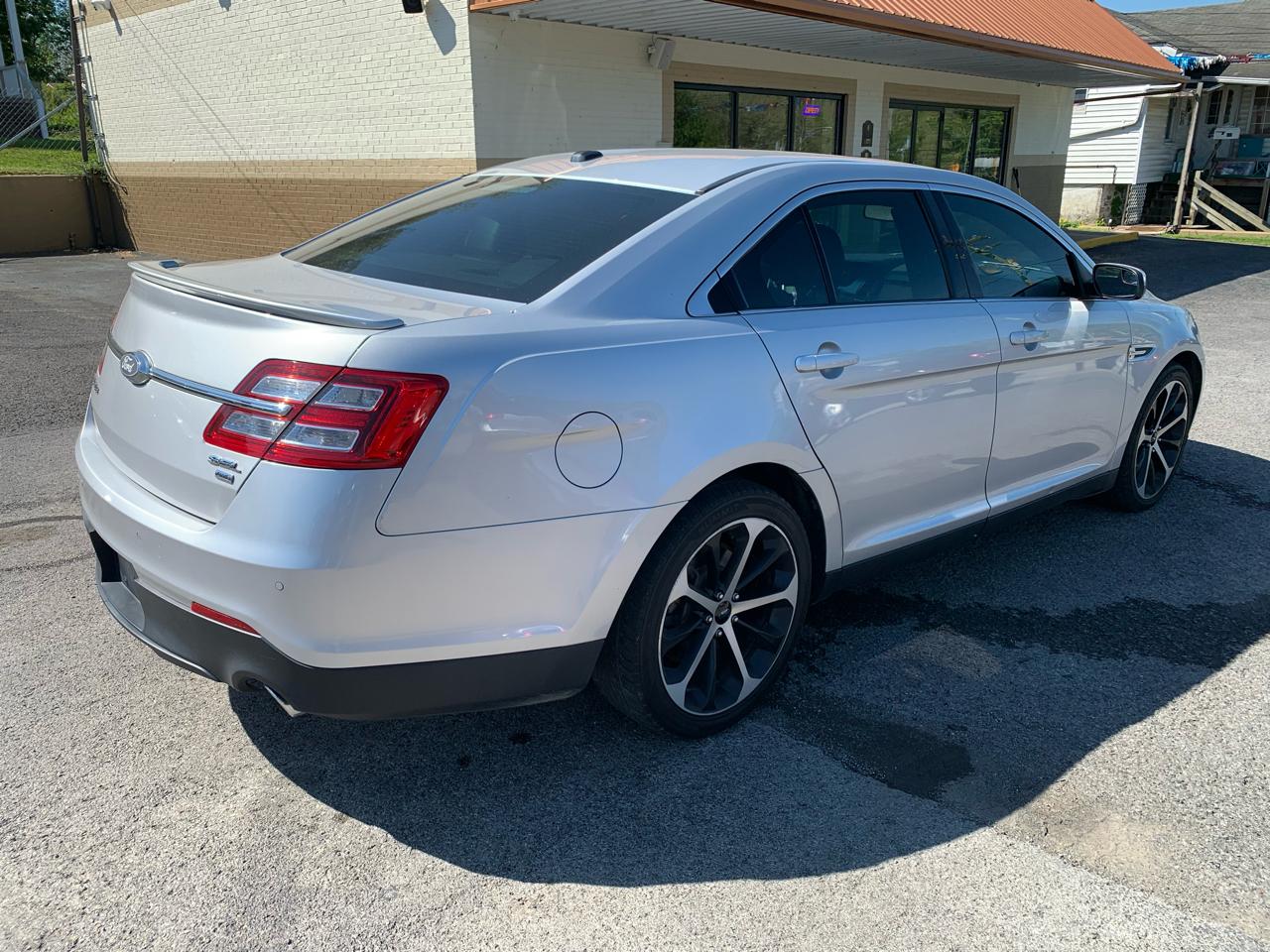 Ford Taurus SEL AWD 2017