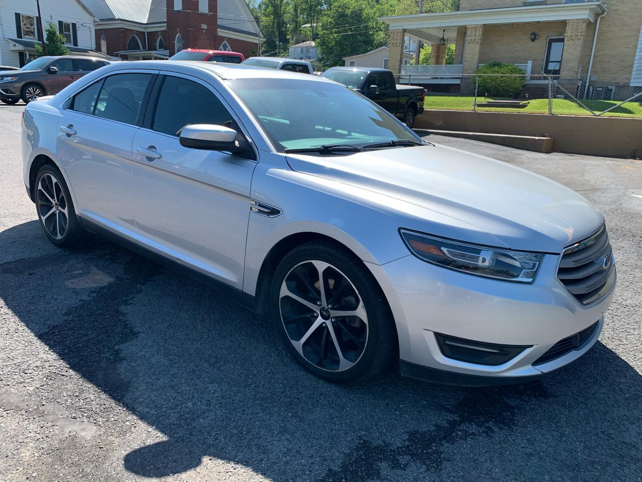 Ford Taurus SEL AWD 2017