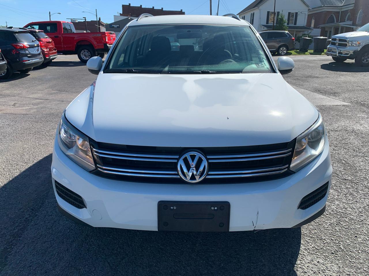 Volkswagen Tiguan S 4Motion 2017