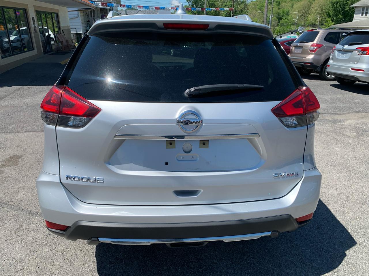 Nissan Rogue SV AWD 2018