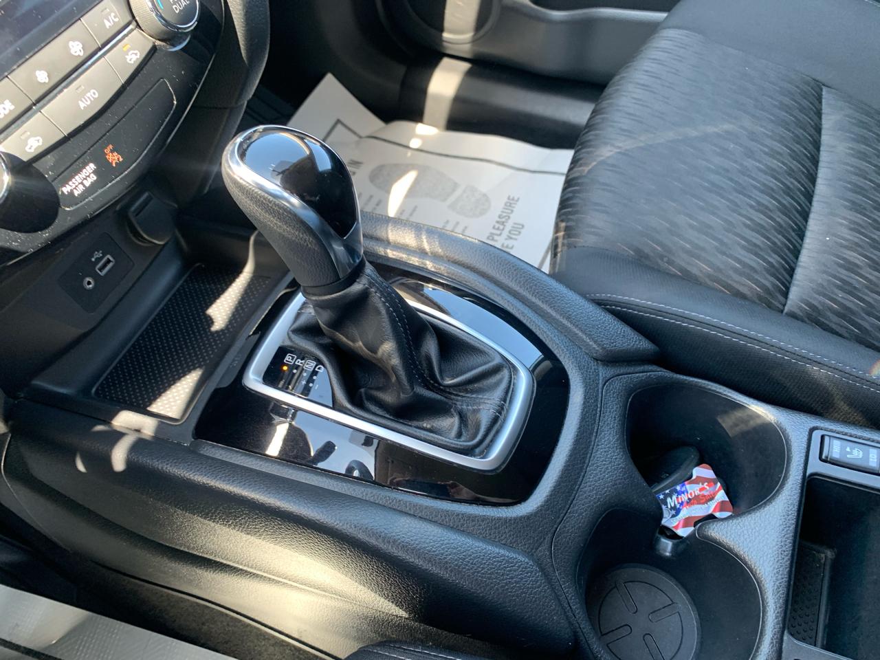 Nissan Rogue SV AWD 2018