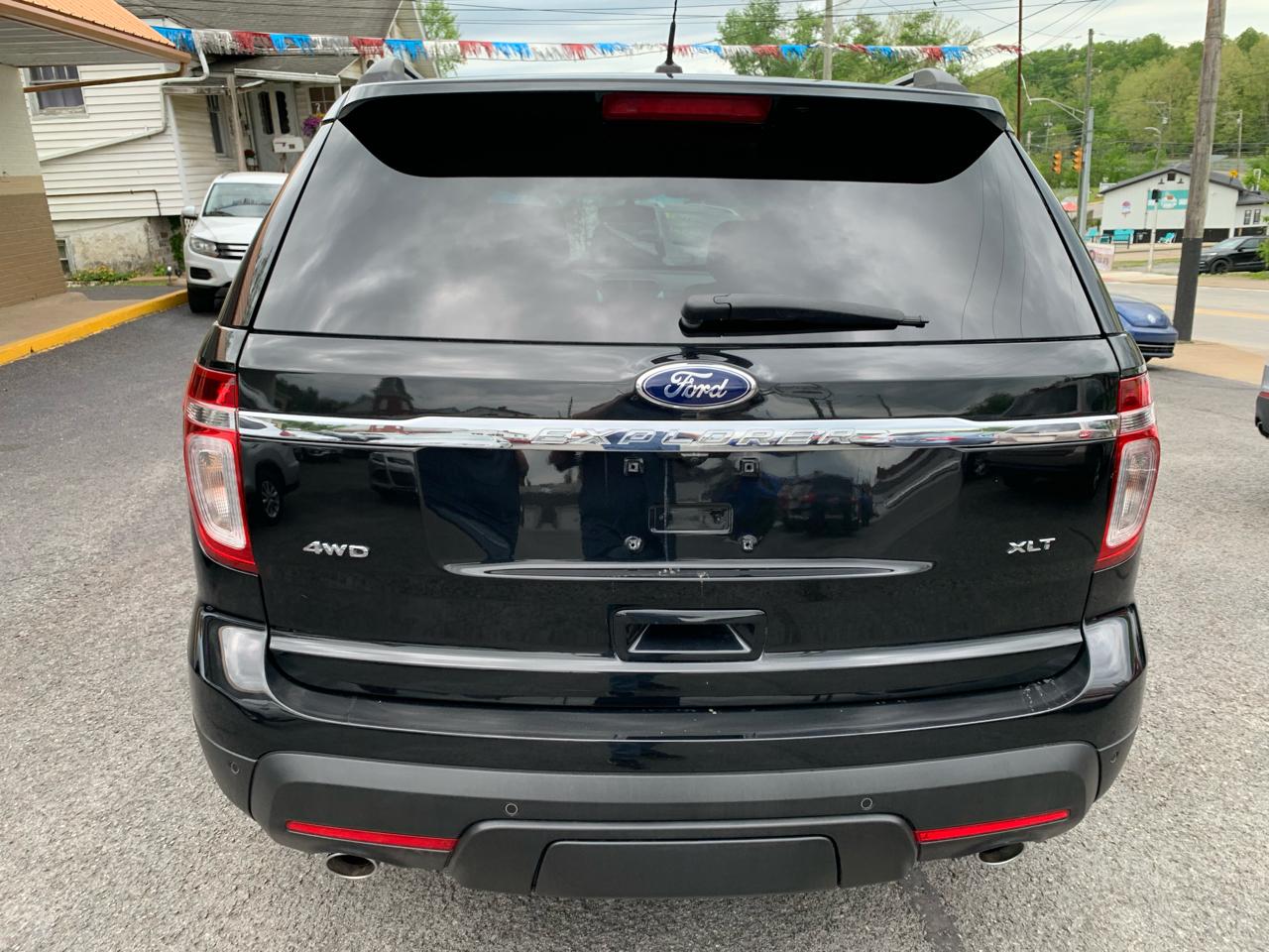 Ford Explorer XLT 4WD 2014