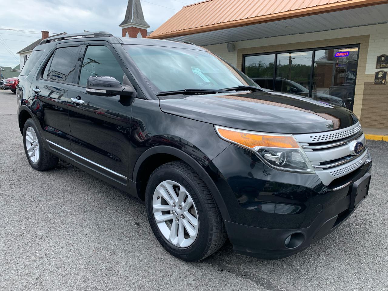 Ford Explorer XLT 4WD 2014