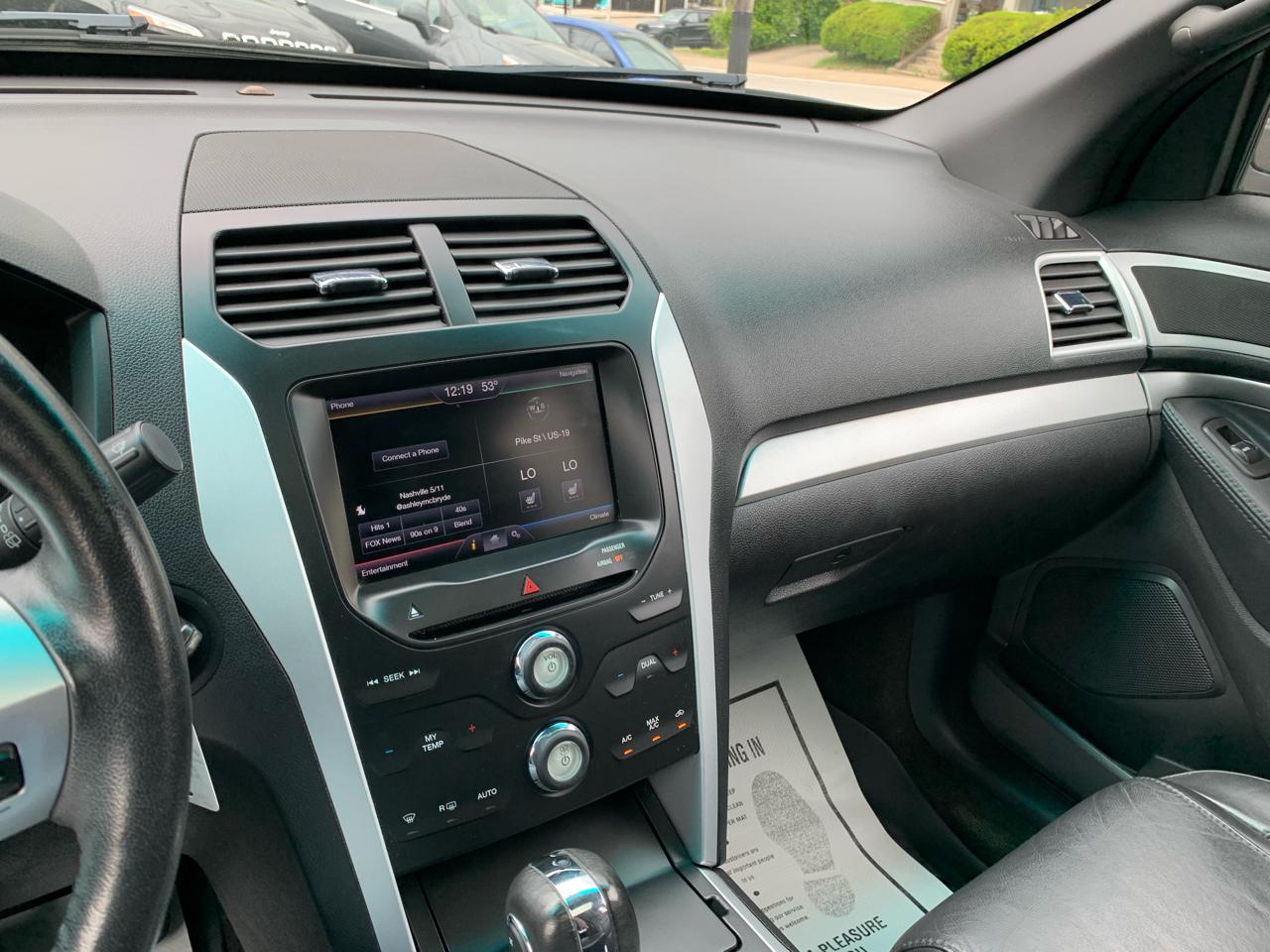 Ford Explorer XLT 4WD 2014