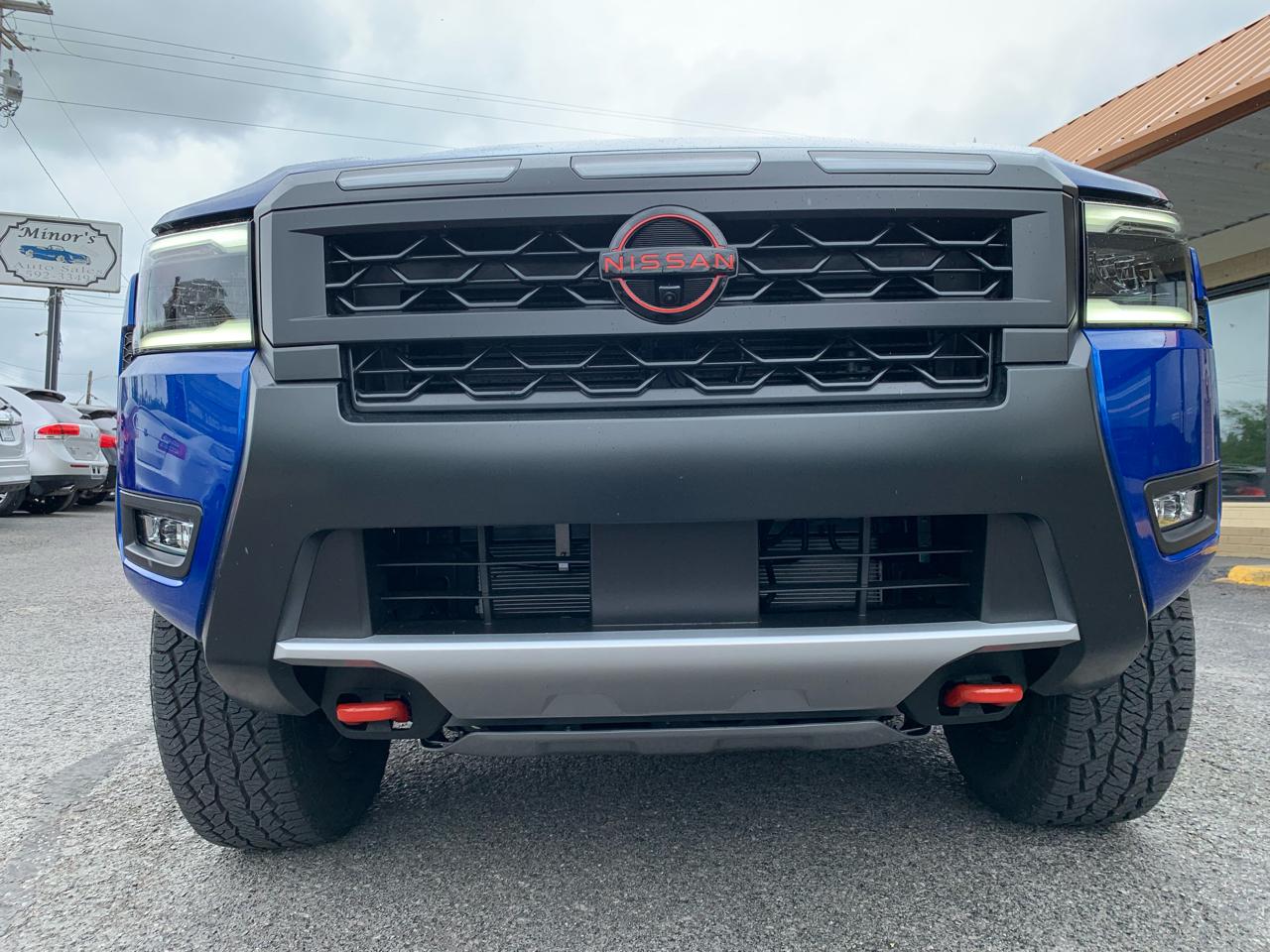 Nissan Frontier PRO-4X Crew Cab 4WD 2026