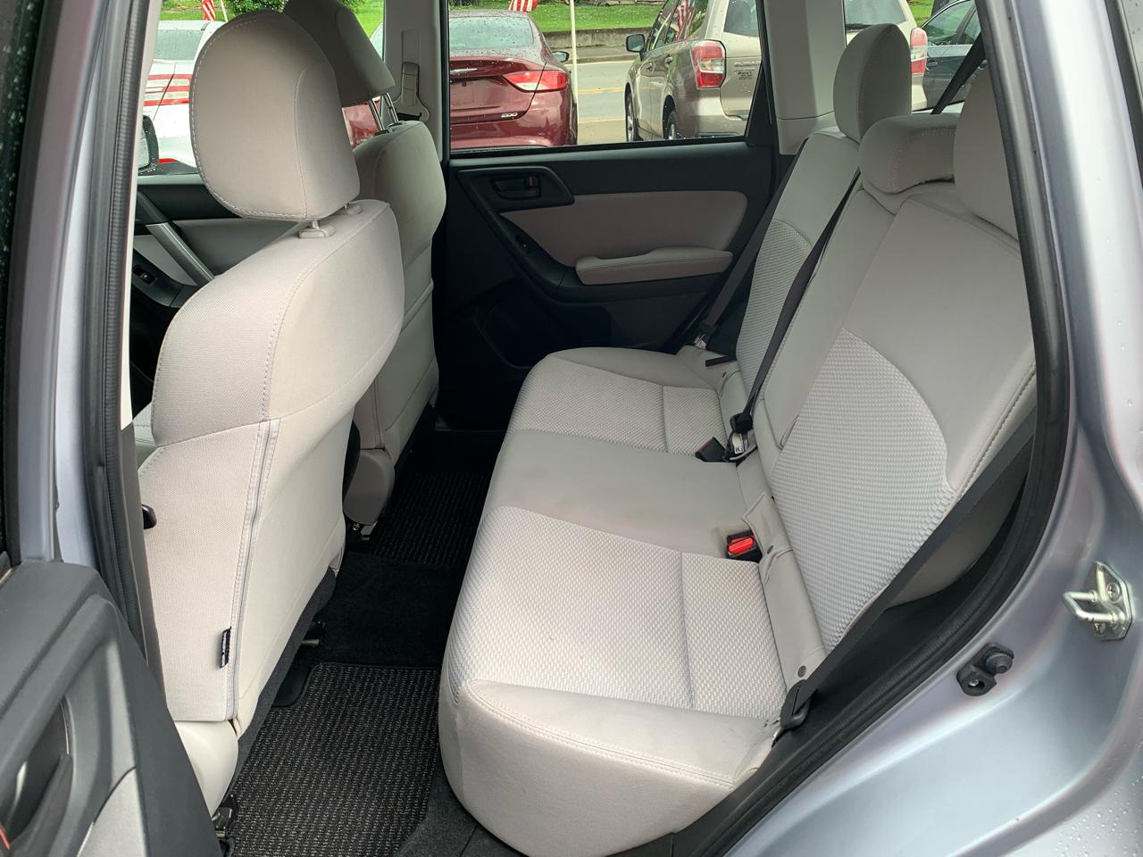 Subaru Forester 2.5i Premium 2015