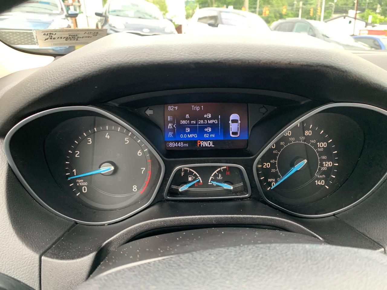 Ford Focus SE Sedan 2016