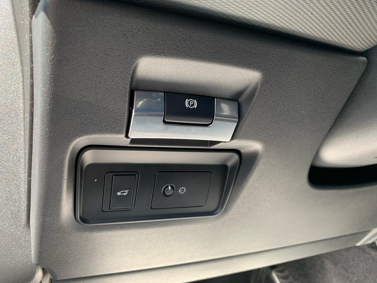 Land Rover Discovery Sport R-Dynamic S 2021