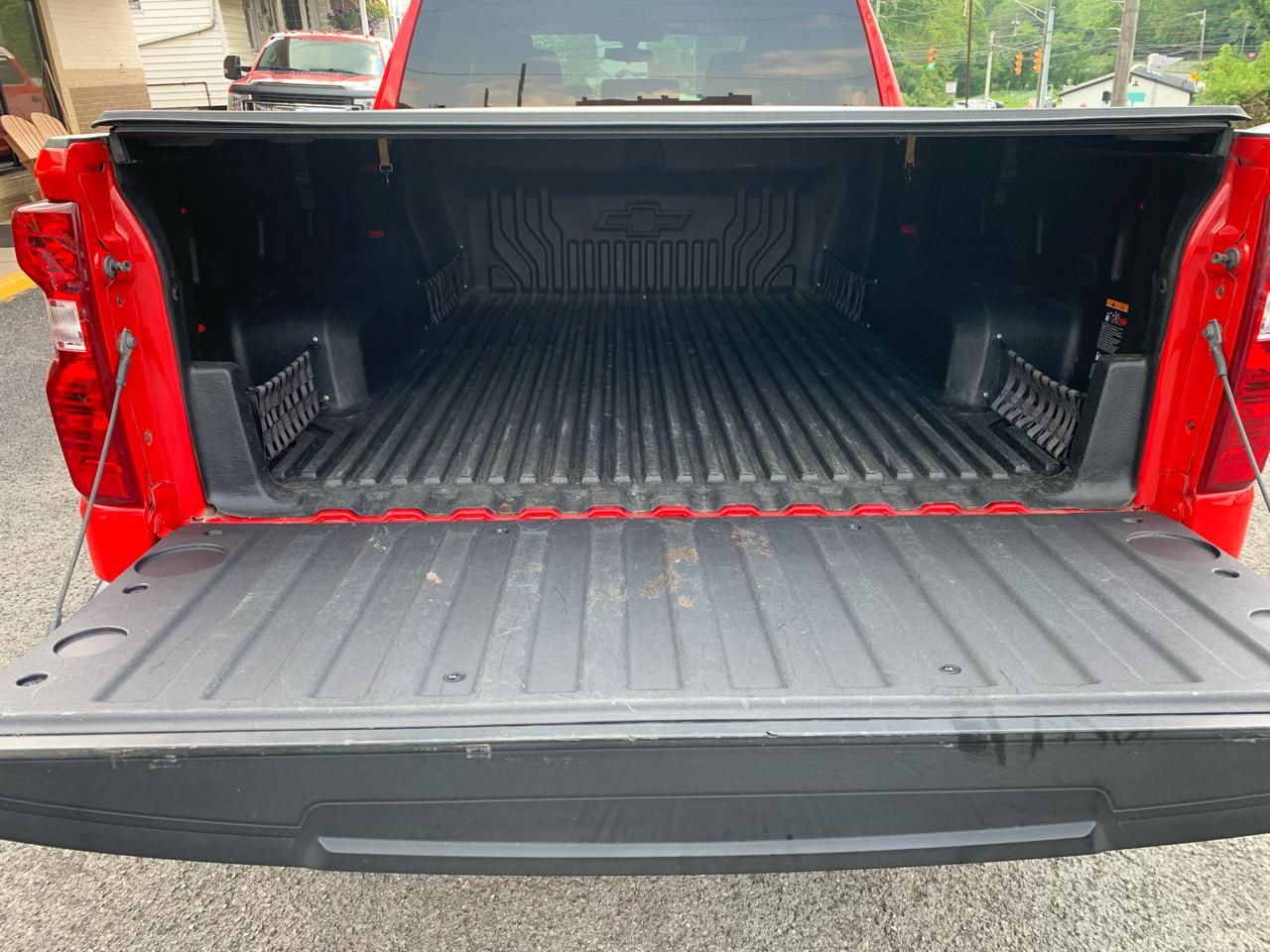 Chevrolet Silverado 1500 LT Crew Cab 4WD 2020