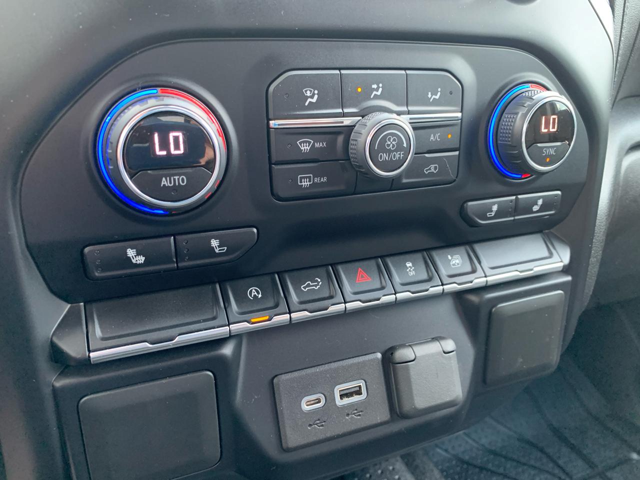 Chevrolet Silverado 1500 LT Crew Cab 4WD 2020