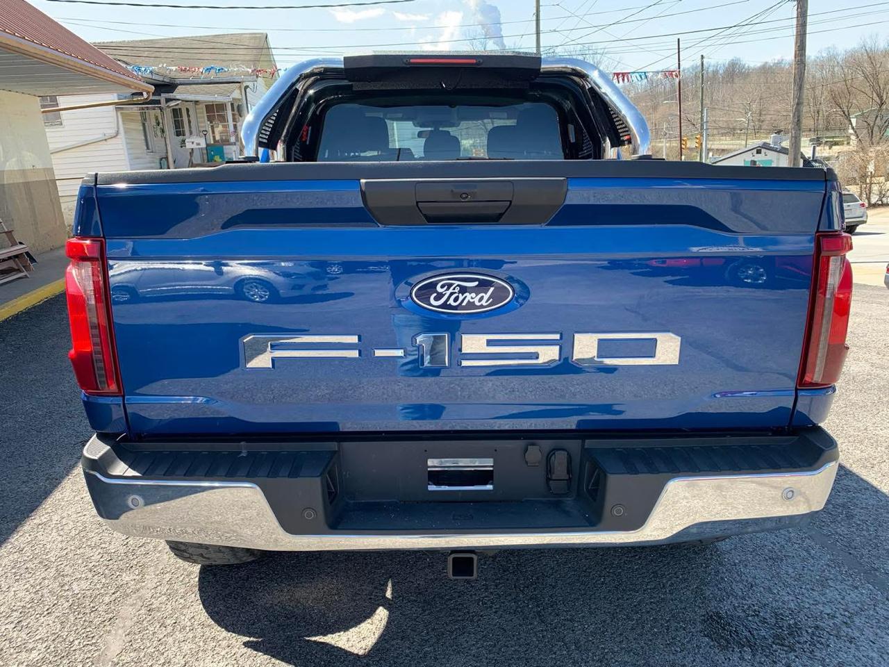 Ford F-150 4WD SuperCrew 145" XLT 2025