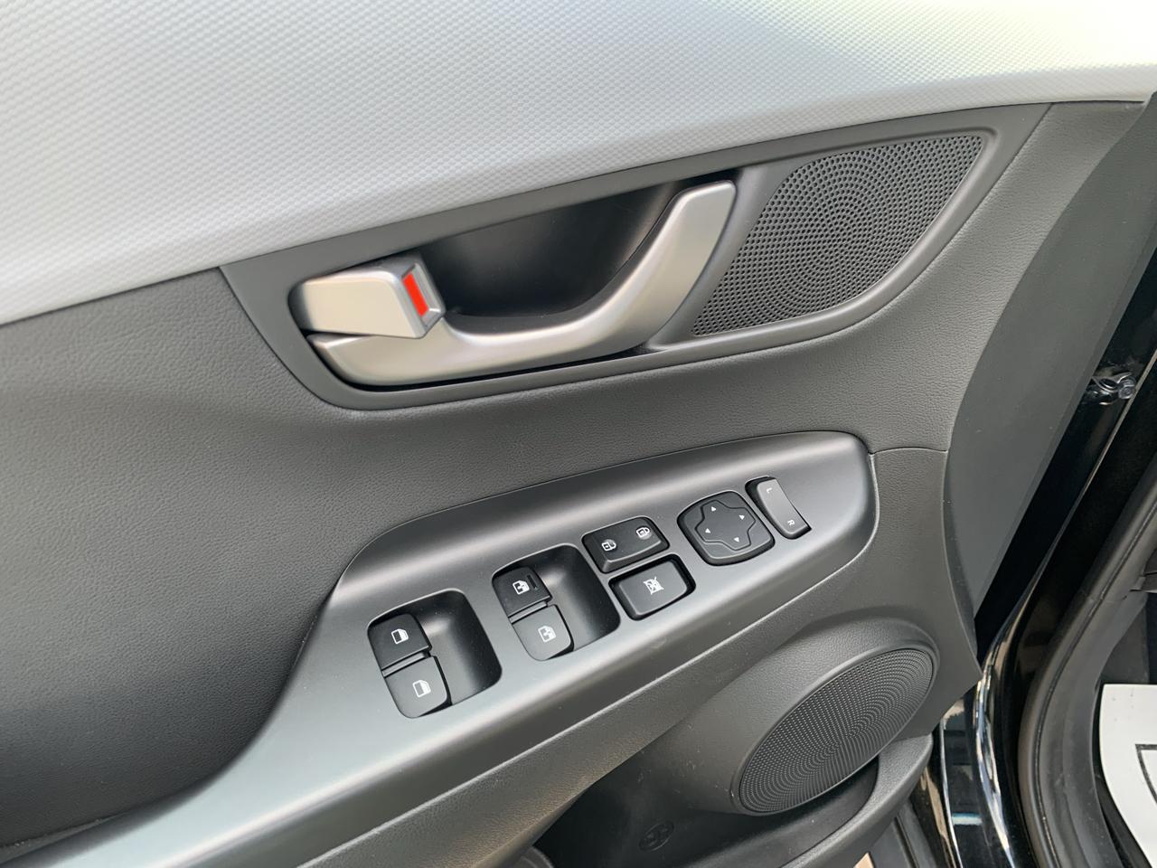 Hyundai Kona Limited w/Lime Accent AWD 2018