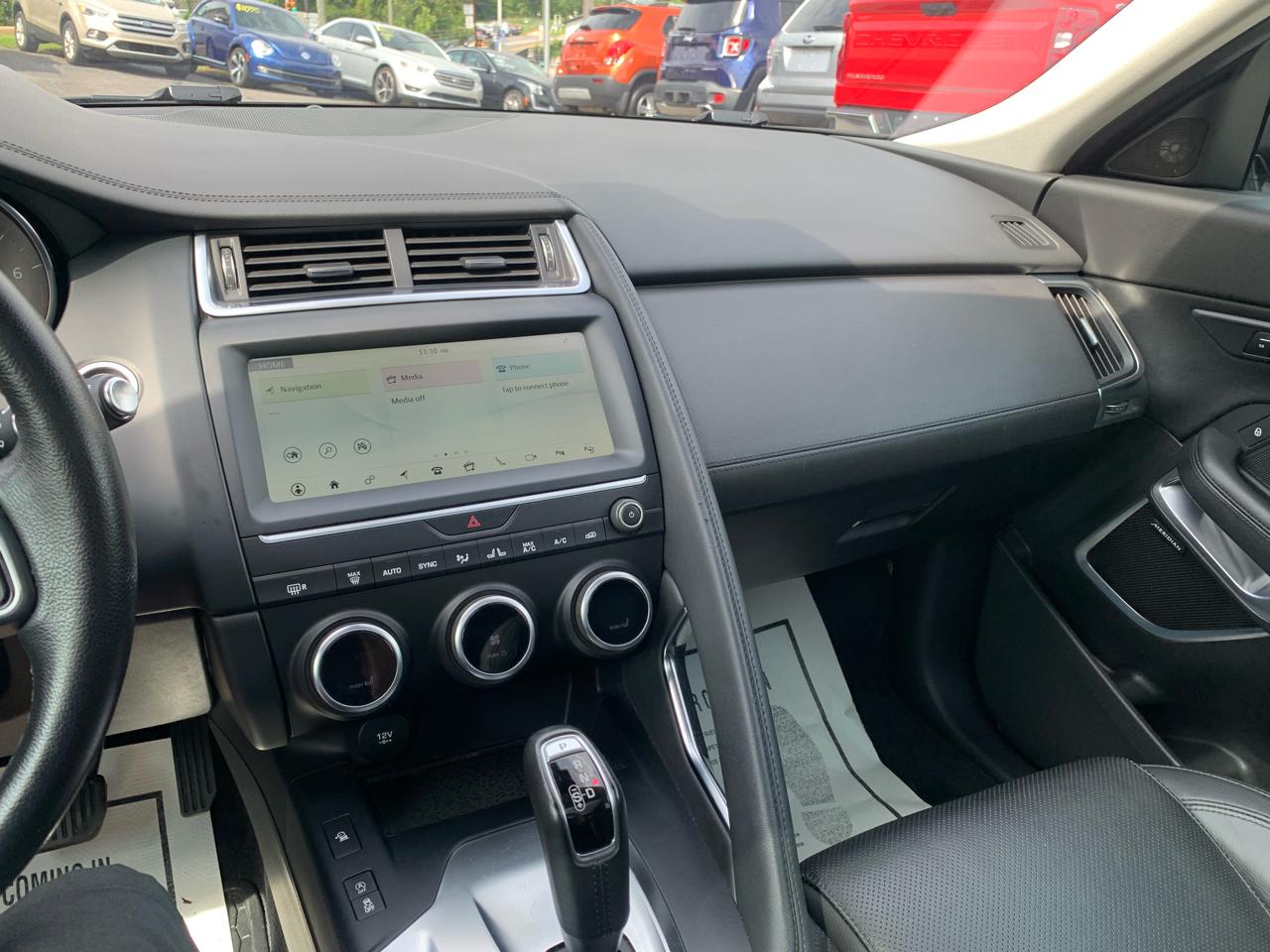 Jaguar E-Pace SE 2020