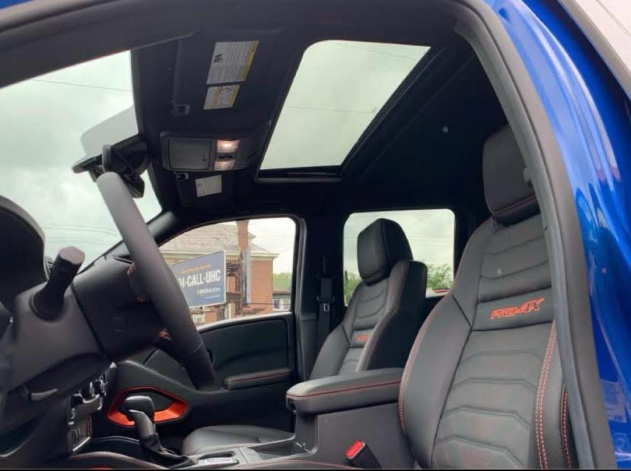 Nissan Frontier PRO-4X Crew Cab 4WD 2026