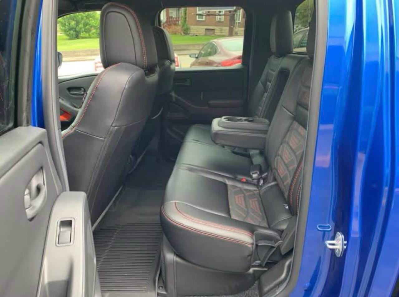 Nissan Frontier PRO-4X Crew Cab 4WD 2026