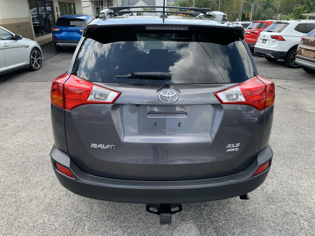 Toyota RAV4 XLE AWD 2015