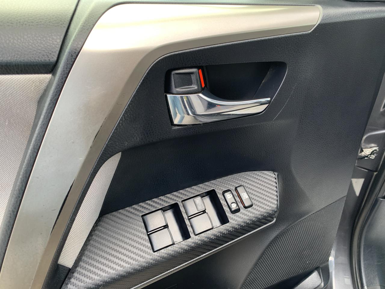 Toyota RAV4 XLE AWD 2015