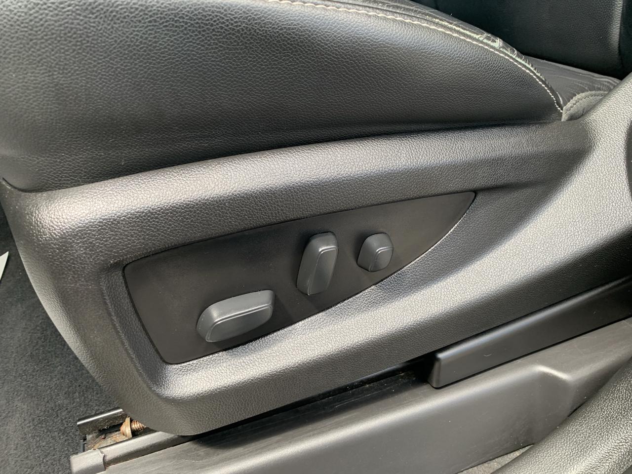 Chevrolet Suburban LT 4WD 2019