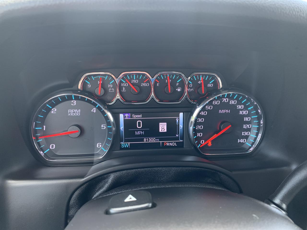 Chevrolet Suburban LT 4WD 2019