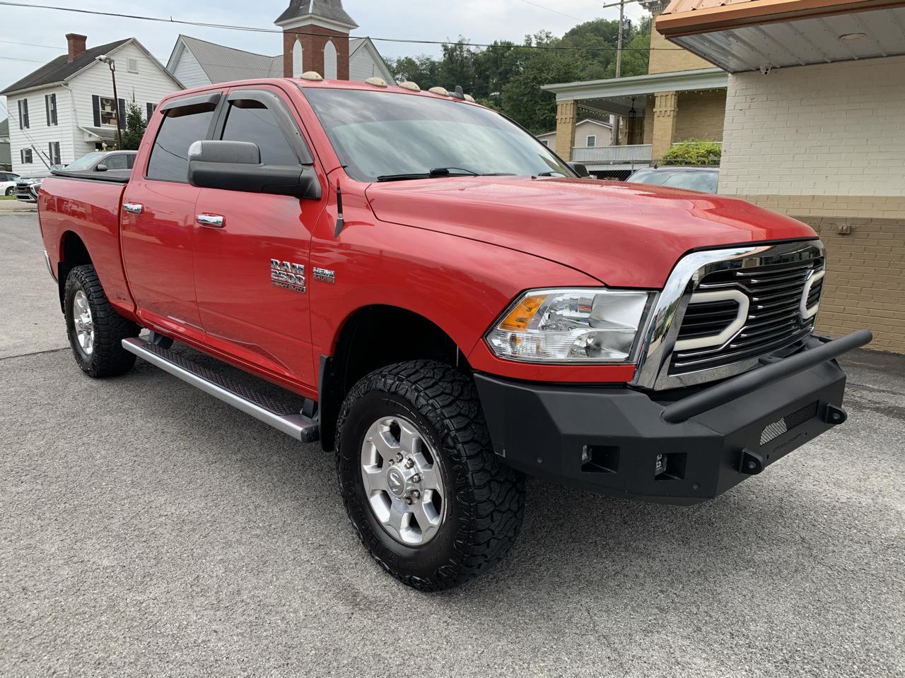RAM 2500 SLT Crew Cab SWB 4WD 2016