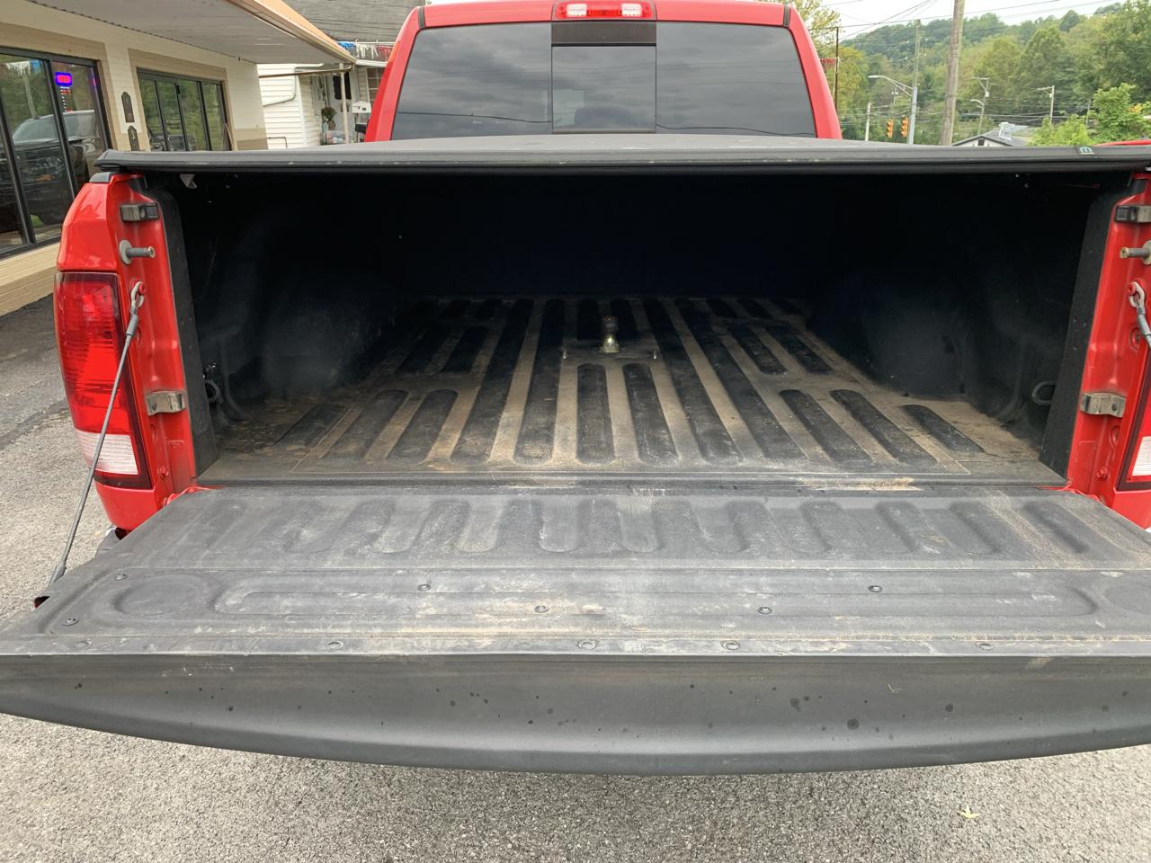 RAM 2500 SLT Crew Cab SWB 4WD 2016