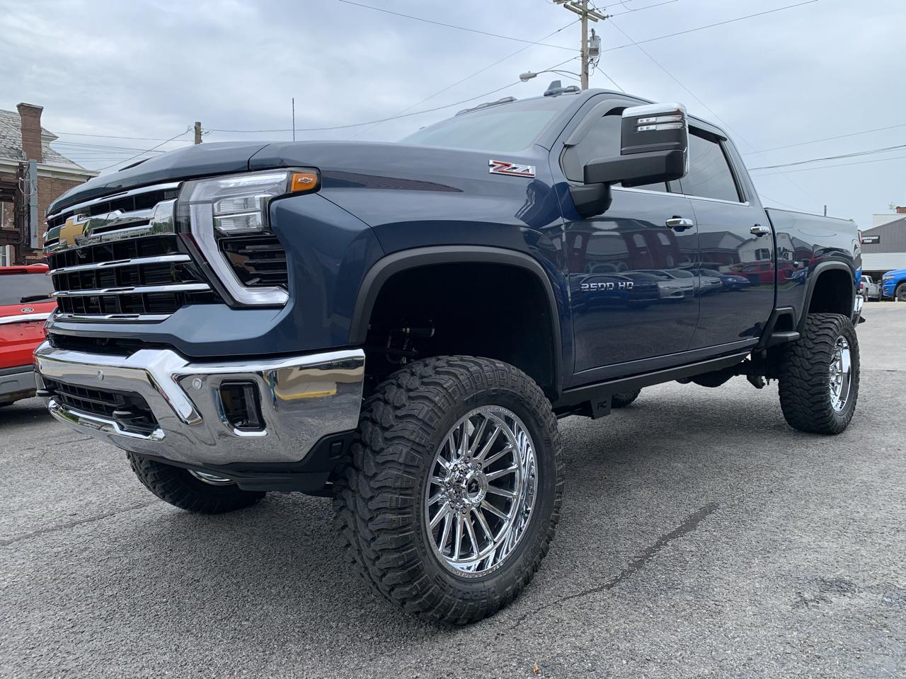 Chevrolet Silverado 2500HD LTZ Crew Cab Short Box 4WD 2024