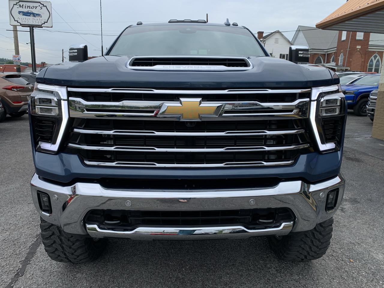 Chevrolet Silverado 2500HD LTZ Crew Cab Short Box 4WD 2024