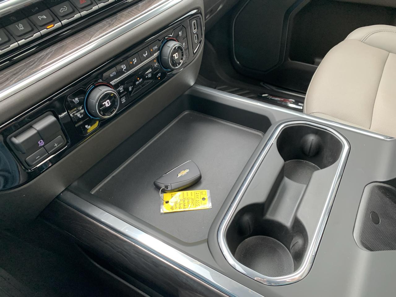 Chevrolet Silverado 2500HD LTZ Crew Cab Short Box 4WD 2024