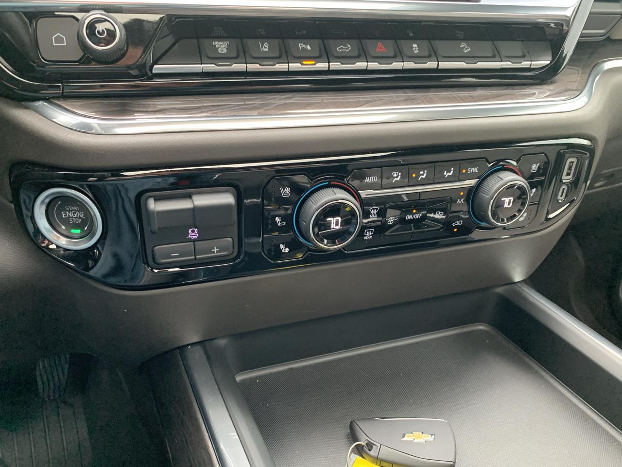Chevrolet Silverado 2500HD LTZ Crew Cab Short Box 4WD 2024