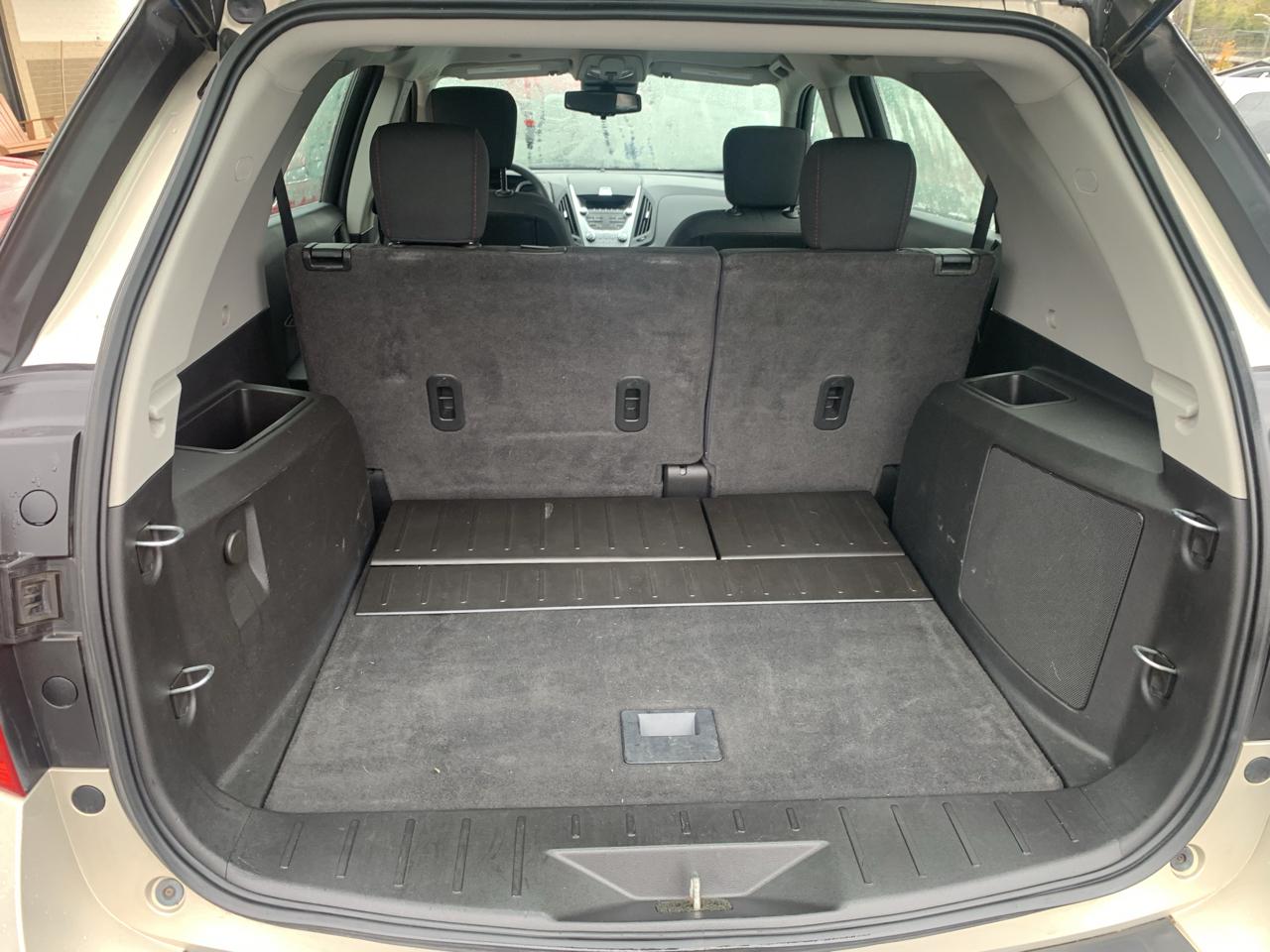 Chevrolet Equinox LS AWD 2012