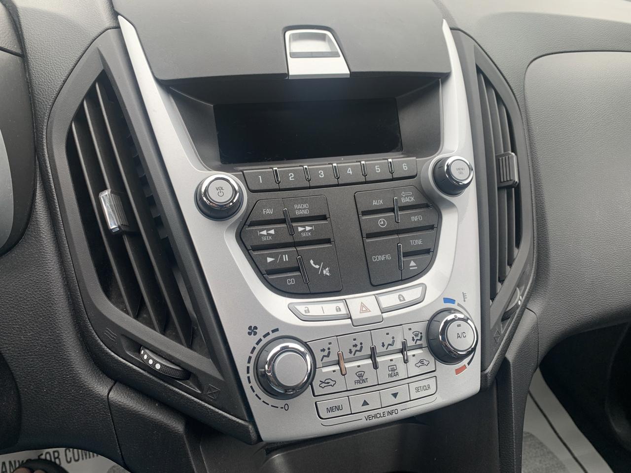 Chevrolet Equinox LS AWD 2012