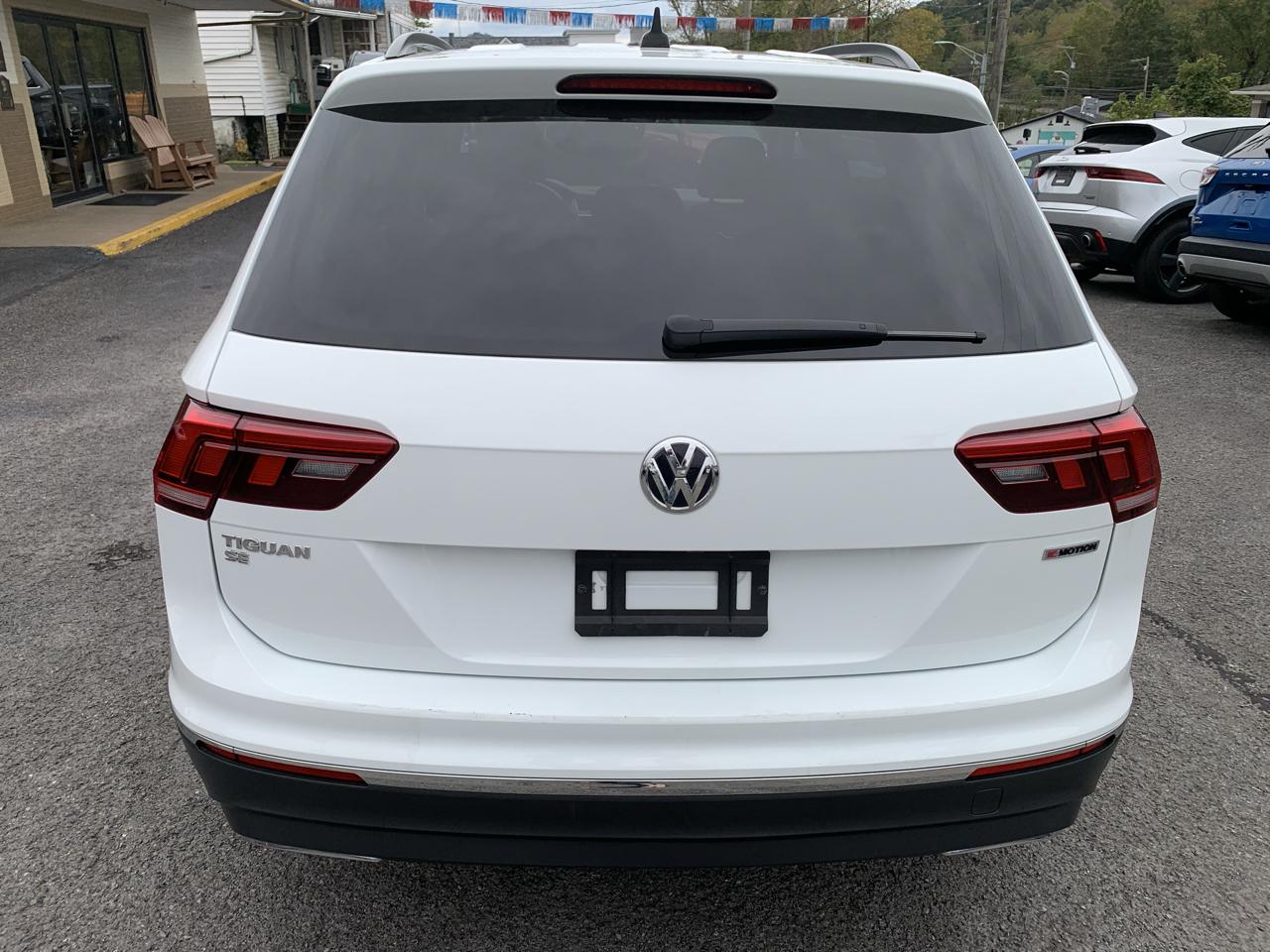 Volkswagen Tiguan SE 4Motion 2021