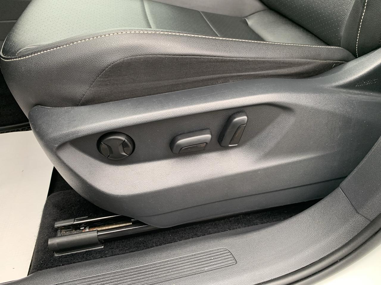 Volkswagen Tiguan SE 4Motion 2021