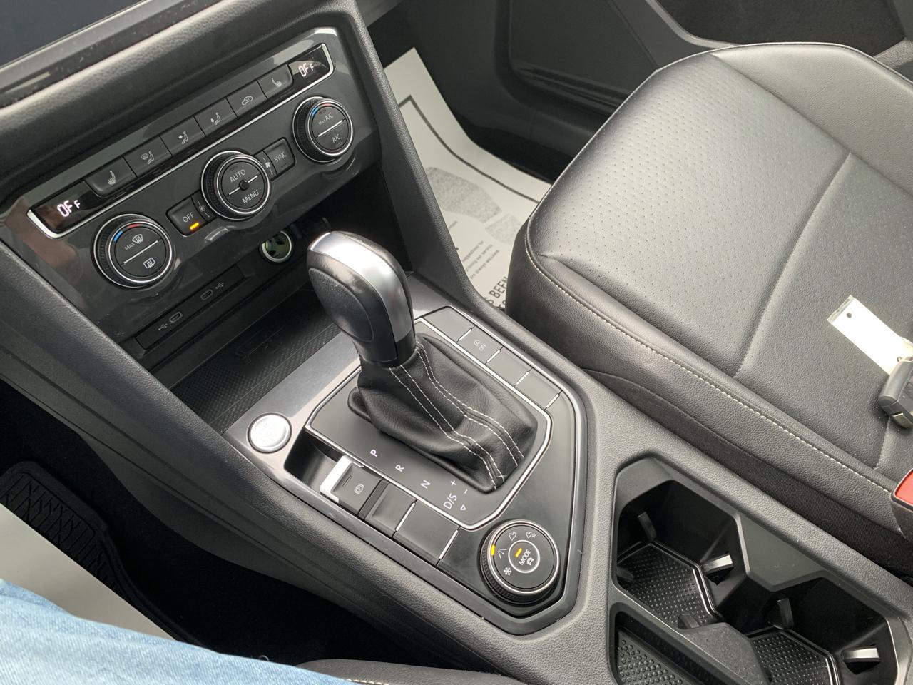Volkswagen Tiguan SE 4Motion 2021