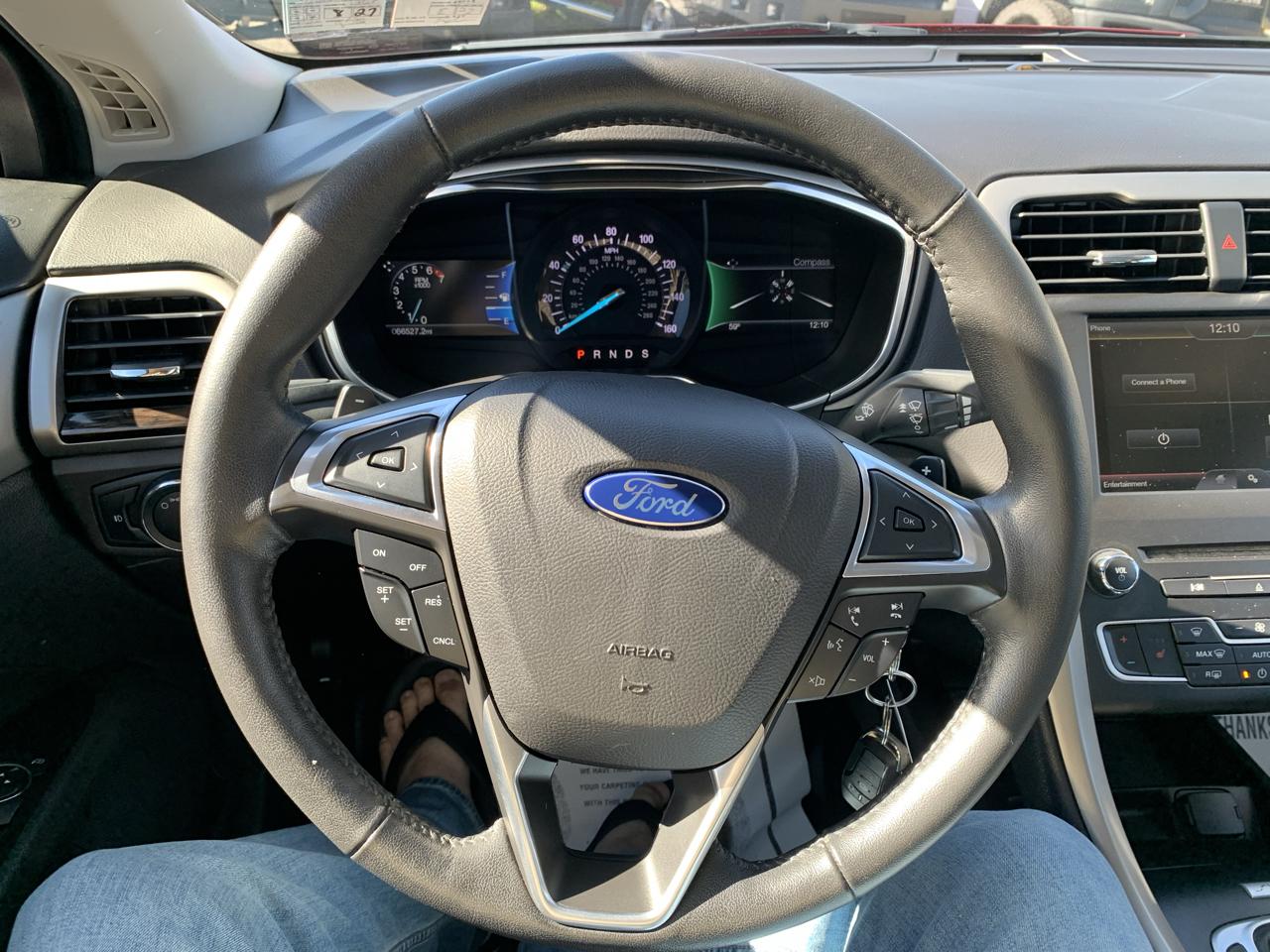 Ford Fusion SE 2016