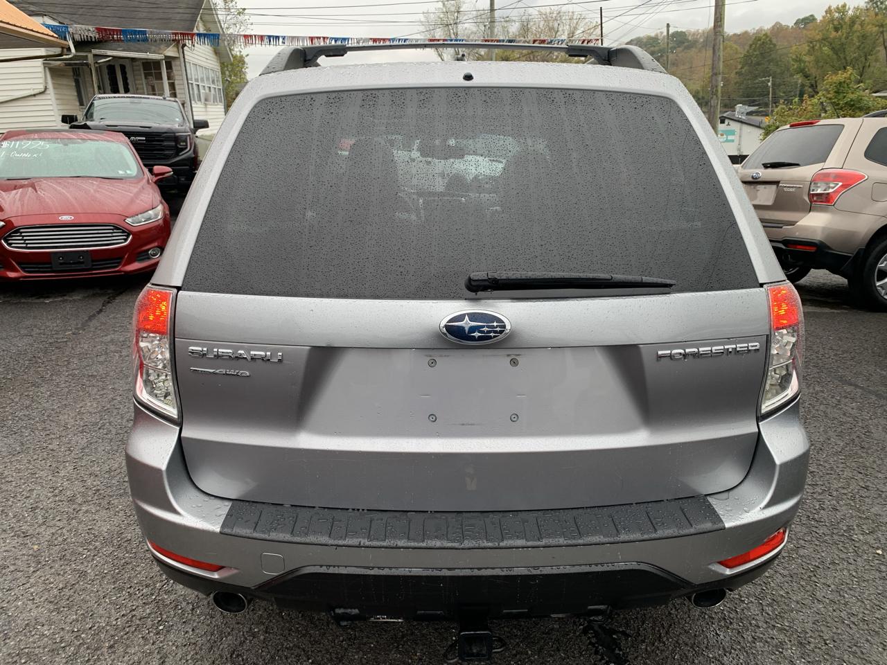Subaru Forester 2.5X Limited 2010