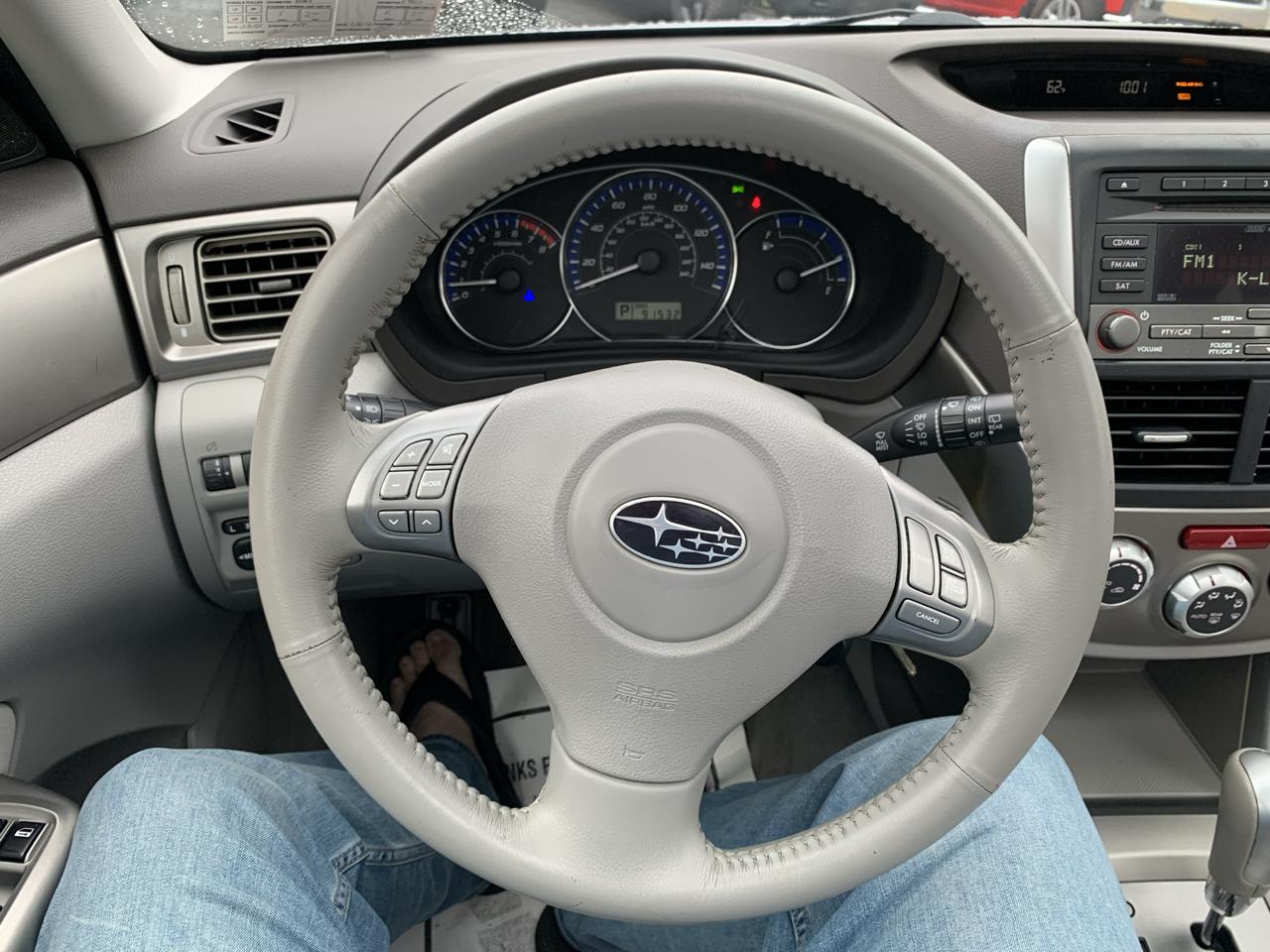 Subaru Forester 2.5X Limited 2010