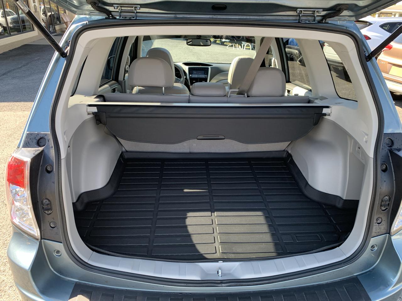 Subaru Forester 2.5X Limited 2010