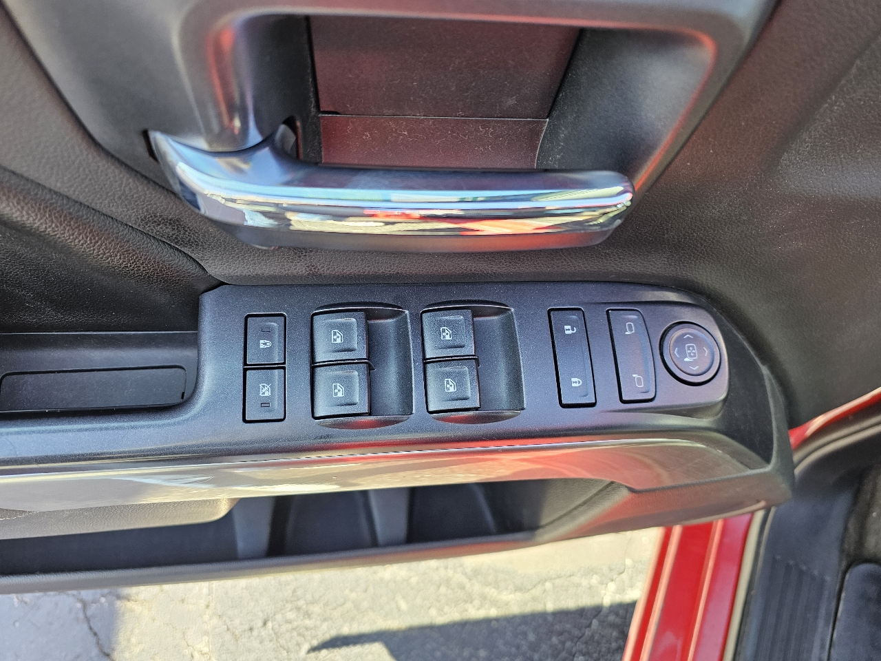 Chevrolet Silverado 1500 LT Crew Cab 4WD 2015