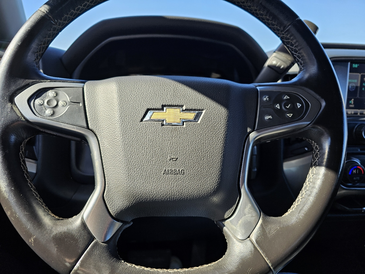 Chevrolet Silverado 1500 LT Crew Cab 4WD 2015