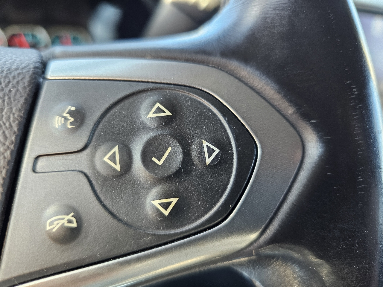 Chevrolet Silverado 1500 LT Crew Cab 4WD 2015