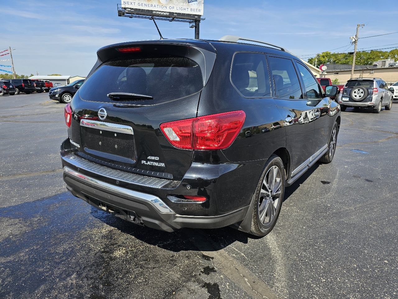 Nissan Pathfinder S 4WD 2017 Nissan Pathfinder S 4WD 2017
