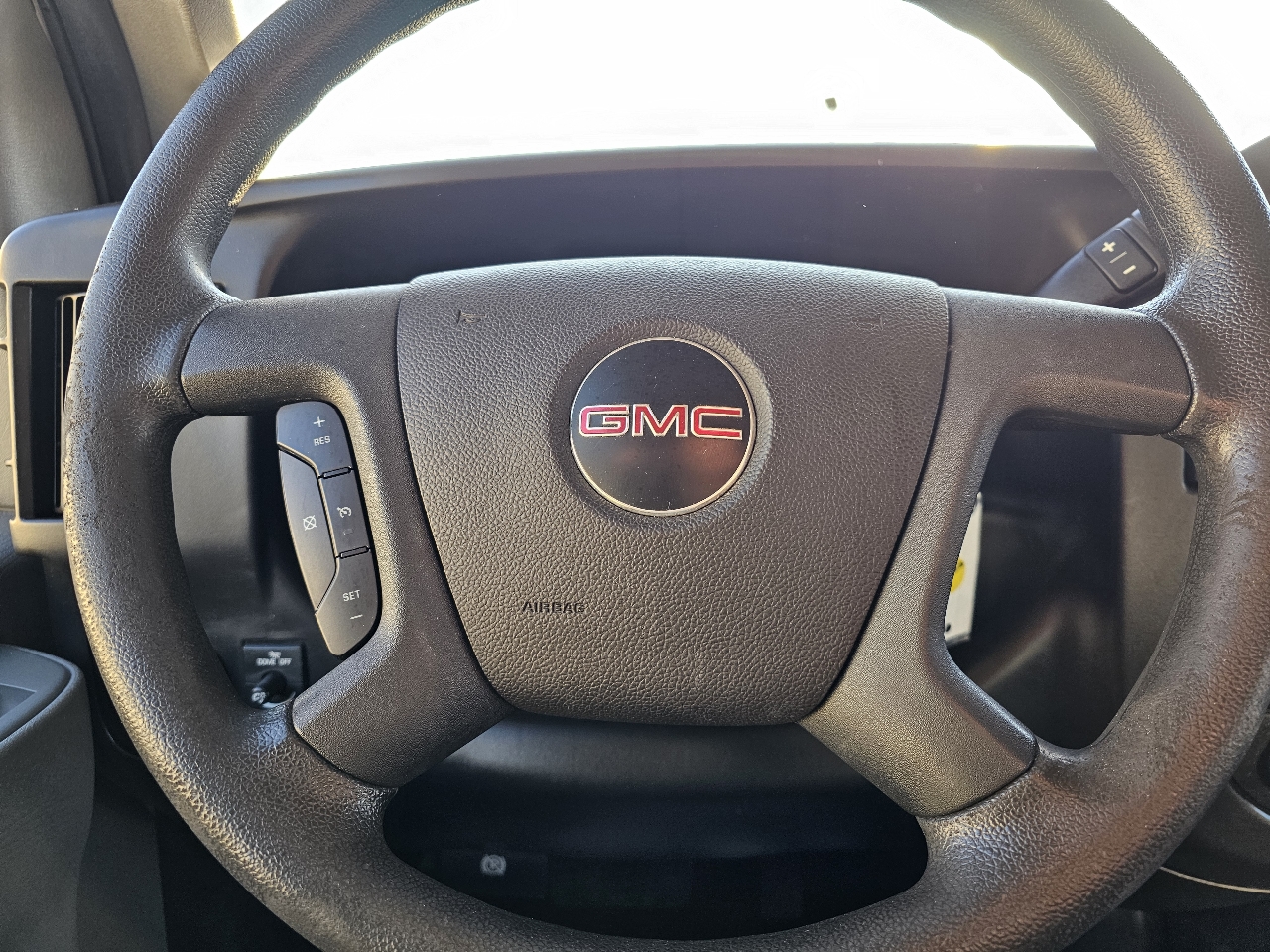 GMC Savana G2500 Cargo 2017