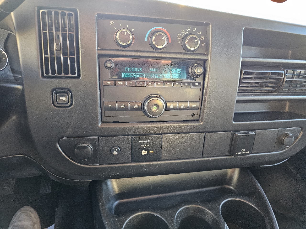 GMC Savana G2500 Cargo 2017