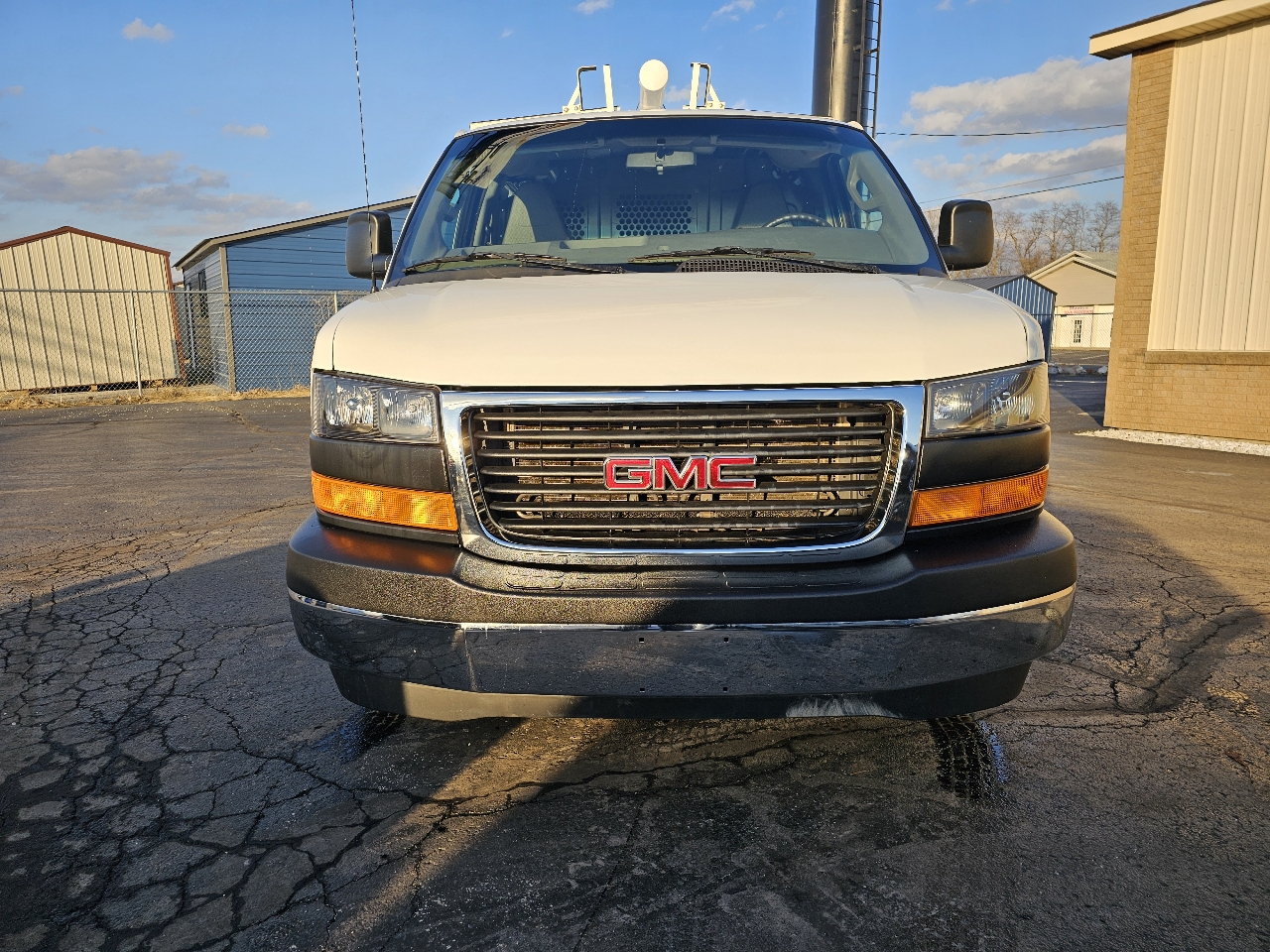 GMC Savana G2500 Cargo 2017