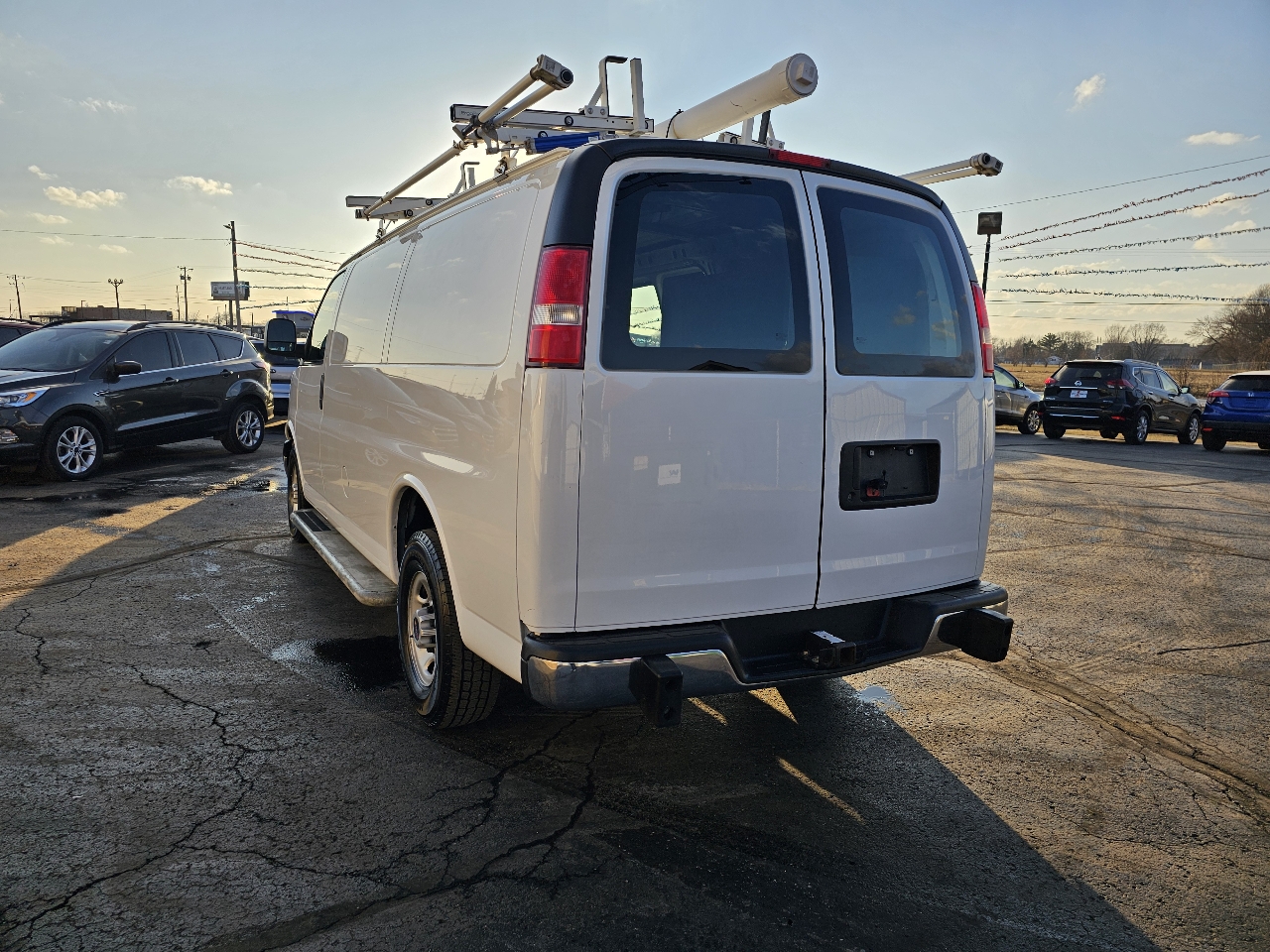 GMC Savana G2500 Cargo 2017